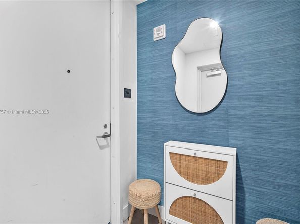 17550 collins Ave 704, Sunny Isles Beach FL 33160