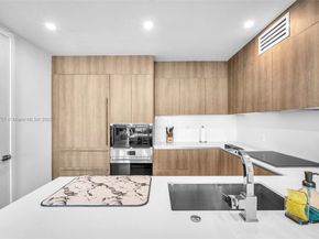 17550 collins Ave 704, Sunny Isles Beach FL 33160