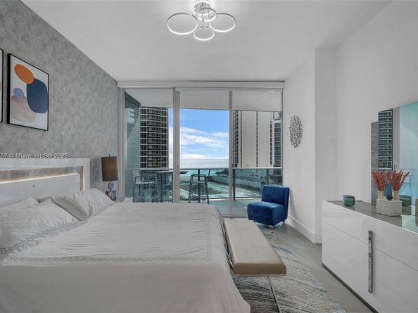 17550 collins Ave 704, Sunny Isles Beach FL 33160