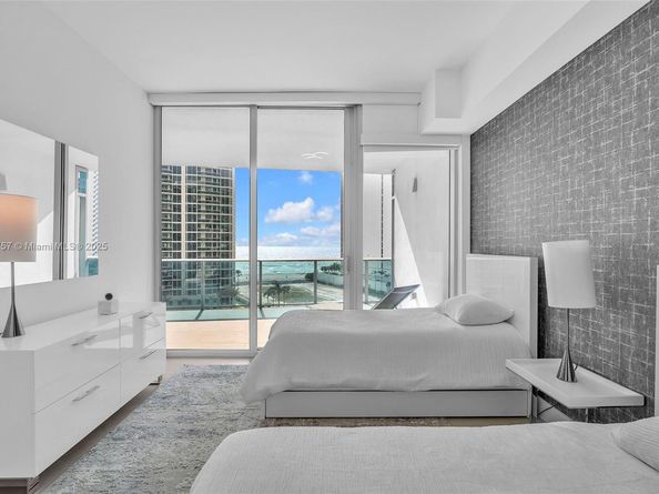 17550 collins Ave 704, Sunny Isles Beach FL 33160