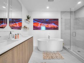 17550 collins Ave 704, Sunny Isles Beach FL 33160