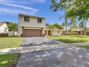 640 Fairfax Ave, Davie FL 33325