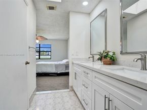 640 Fairfax Ave, Davie FL 33325