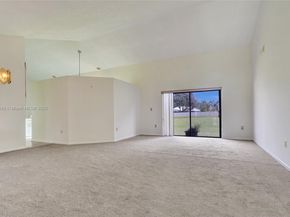 640 Fairfax Ave, Davie FL 33325