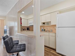 1761 NE 55th St, Fort Lauderdale FL 33334