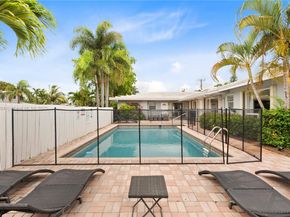 1761 NE 55th St, Fort Lauderdale FL 33334