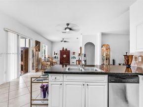2819 Augusta Ln, Homestead FL 33035