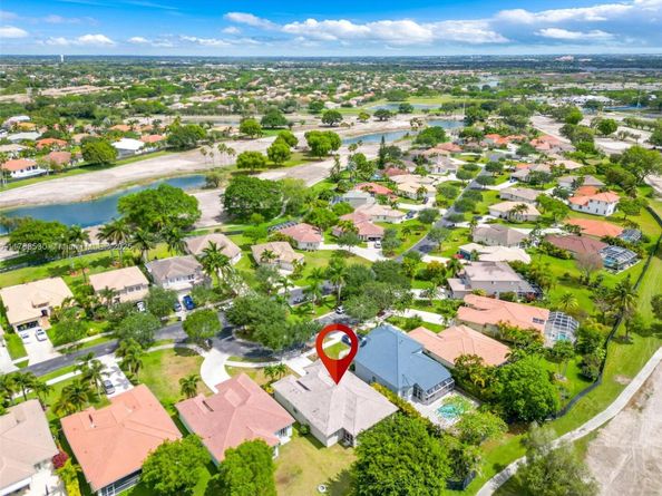 2819 Augusta Ln, Homestead FL 33035