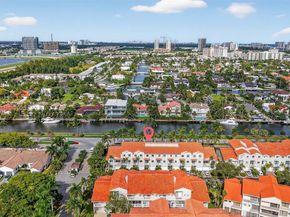 21399 Marina Cove Cir 14, Aventura FL 33180