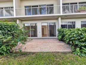 21399 Marina Cove Cir 14, Aventura FL 33180