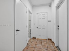 21399 Marina Cove Cir 14, Aventura FL 33180