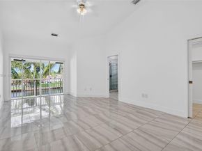 21399 Marina Cove Cir 14, Aventura FL 33180