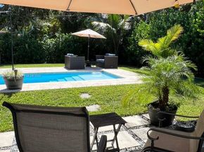 1430 NE 149th St, Miami FL 33161