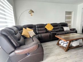 1430 NE 149th St, Miami FL 33161