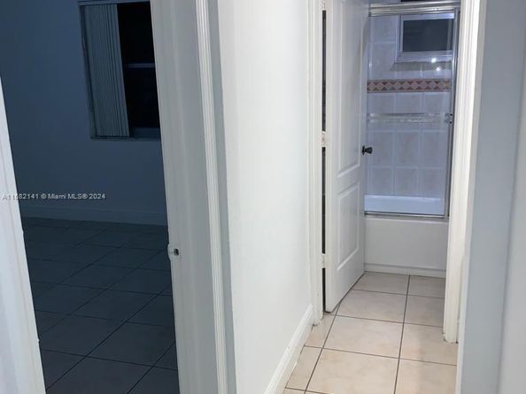 16118 NE 21st Ave 16, North Miami Beach FL 33162