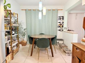 3330 Atlanta St 14C, Hollywood FL 33021