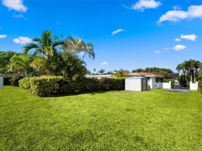 8490 Grand Canal Dr, Miami FL 33144