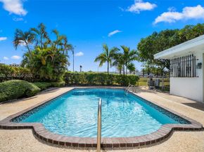 8490 Grand Canal Dr, Miami FL 33144