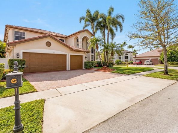 17492 SW 35th St, Miramar FL 33029