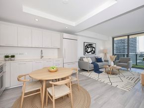 45 SW 9th St 1504, Miami FL 33130