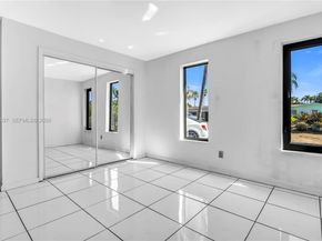 20220 Highland Lakes Blvd, Miami FL 33179