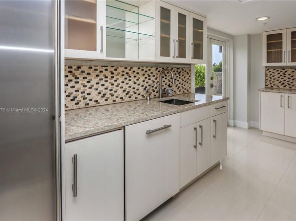 645 NE 9th Ave, Fort Lauderdale FL 33304