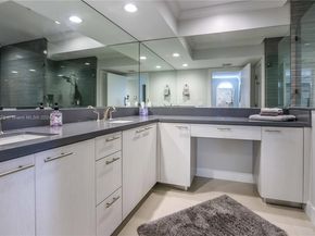 645 NE 9th Ave, Fort Lauderdale FL 33304