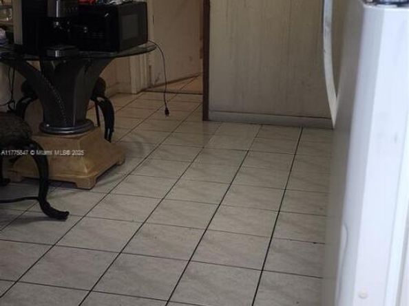 310 N 72nd Ter, Hollywood FL 33024