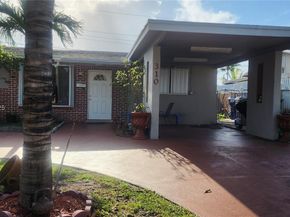 310 N 72nd Ter, Hollywood FL 33024