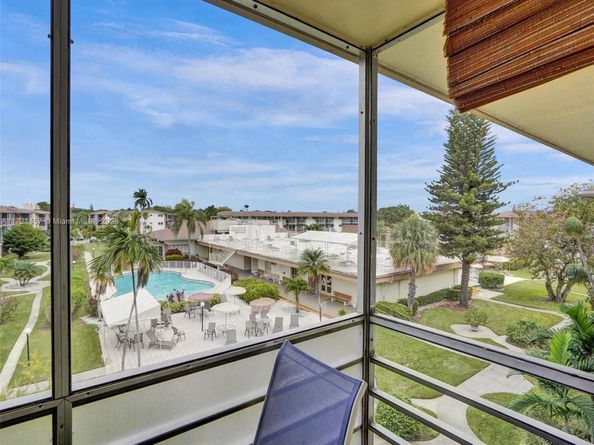 16801 NE 13th Ave 308, Miami FL 33162