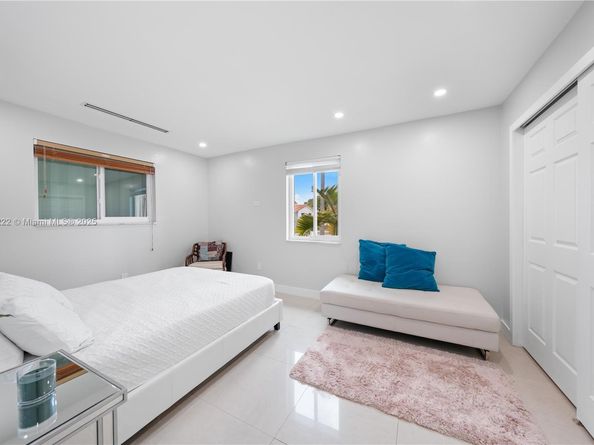 6423 SW 107th Pl, Miami FL 33173
