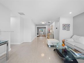6423 SW 107th Pl, Miami FL 33173
