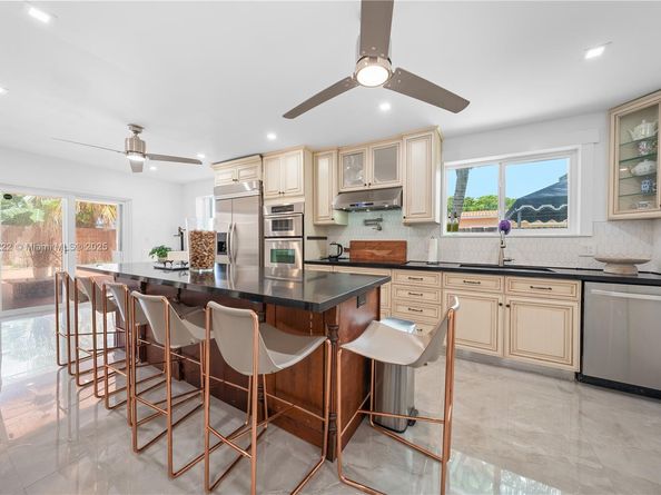 6423 SW 107th Pl, Miami FL 33173