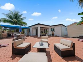 6423 SW 107th Pl, Miami FL 33173