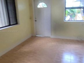 931 NW 34th Way, Lauderhill FL 33311