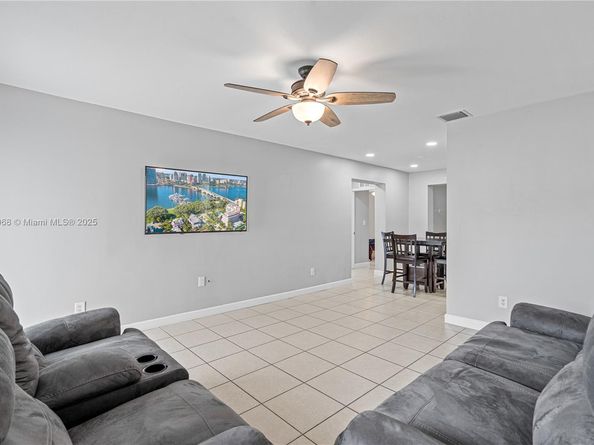 11740 SW 182nd Ter, Miami FL 33177