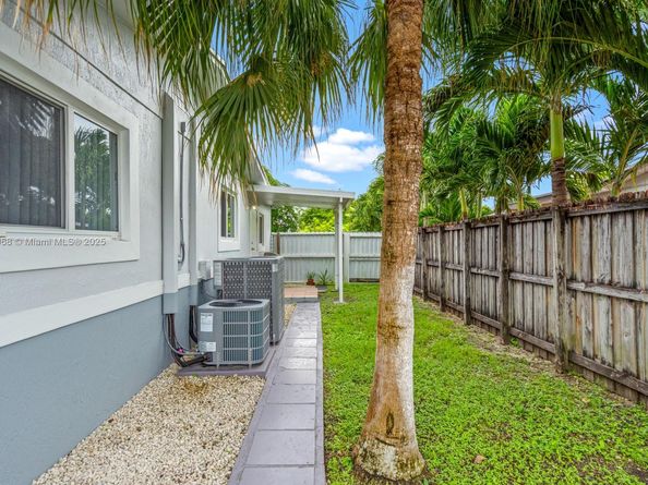 11740 SW 182nd Ter, Miami FL 33177