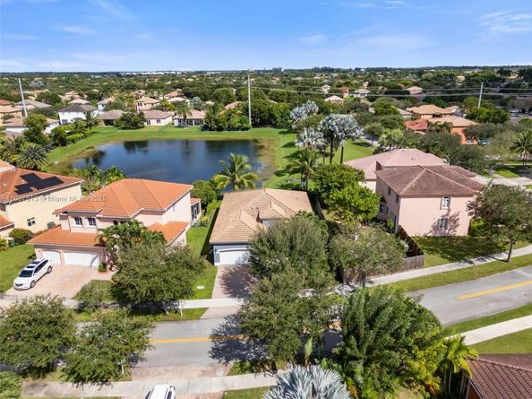 2111 SE 14th Cir, Homestead FL 33035
