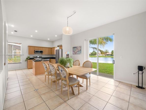 2111 SE 14th Cir, Homestead FL 33035