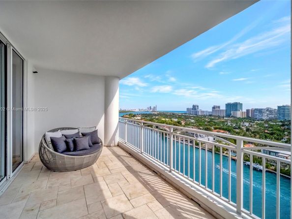 9751 E Bay Harbor Drive PHSB1604, Bay Harbor Islands FL 33154