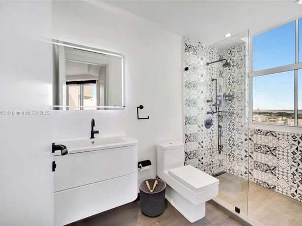 9751 E Bay Harbor Drive PHSB1604, Bay Harbor Islands FL 33154