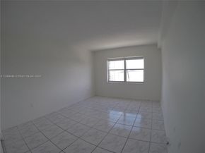 400 Kings Point Dr 905, Sunny Isles Beach FL 33160