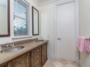 104 Paloma Dr, Coral Gables FL 33143