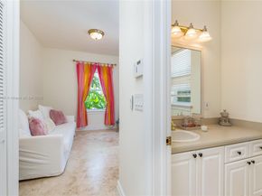 104 Paloma Dr, Coral Gables FL 33143