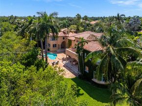 104 Paloma Dr, Coral Gables FL 33143