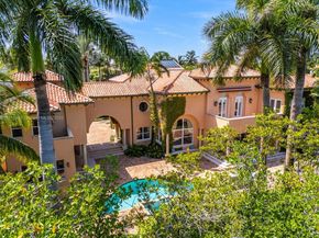 104 Paloma Dr, Coral Gables FL 33143