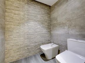 2800 Island Bl 2904, Aventura FL 33160