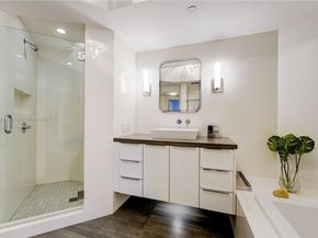 2800 Island Bl 2904, Aventura FL 33160