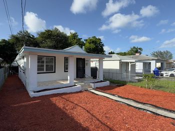 1669 NW 70th St