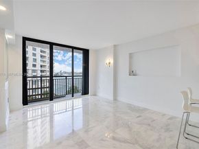 540 Brickell Key Dr 928, Miami FL 33131